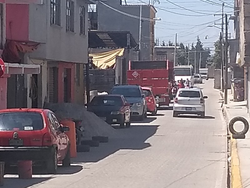 Van contra gaseras piratas en San Mateo Atenco