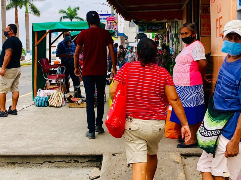 Operativo cubrebocas en Tuxpan