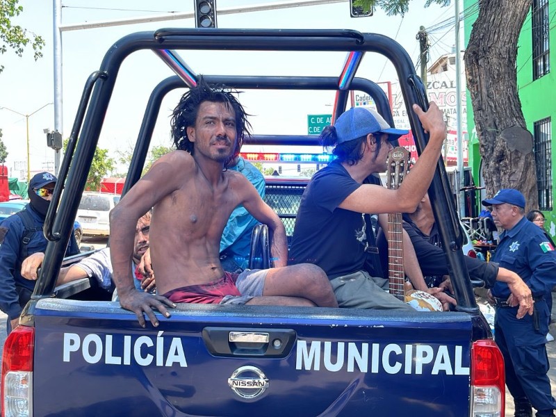 Operativo en Central de Abasto de Oaxaca deja varios detenidos