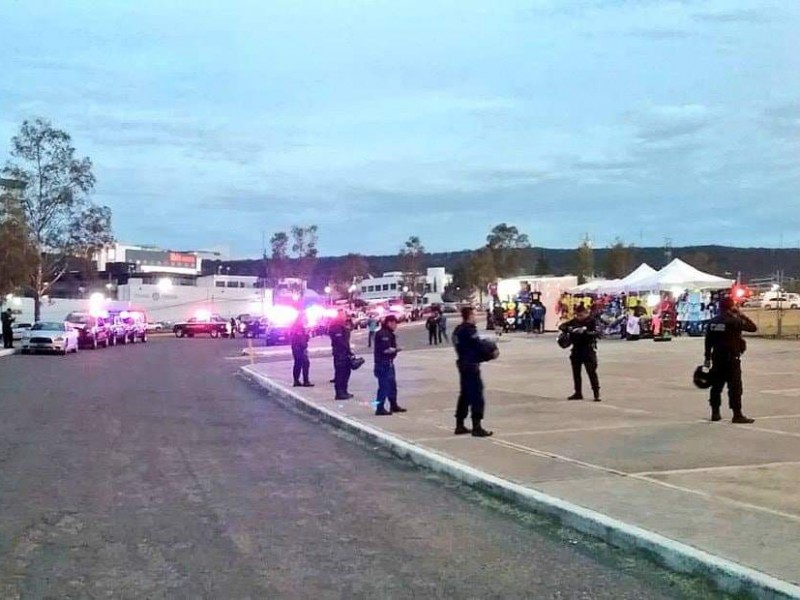 Operativo en el estadio deja 9 detenidos