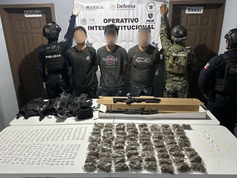 Operativo en Loreto deja tres detenidos, armas y drogas aseguradas