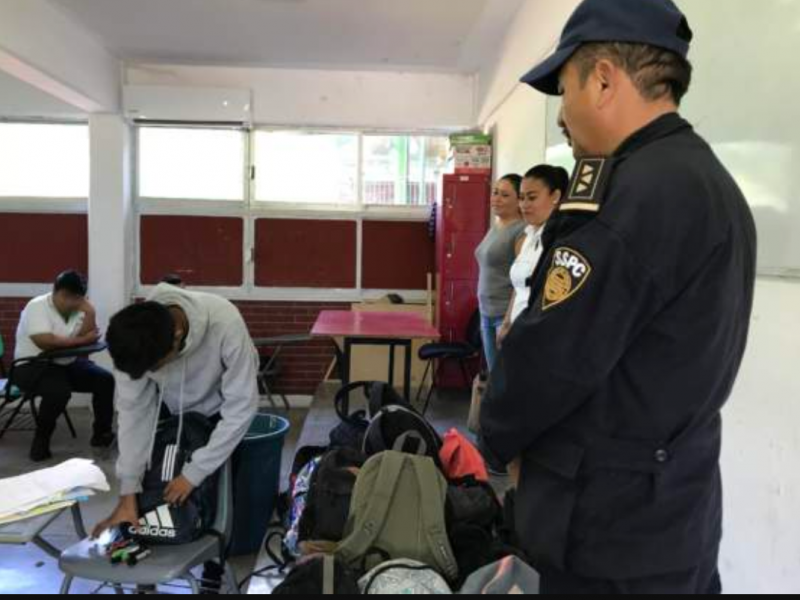Operativo mochila en escuelas de Chiapas