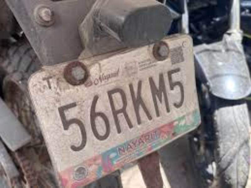 Operativos esta obligando a motociclistas a cumplir con placas Operativos esta obligando a motociclistas a cumplir con placas