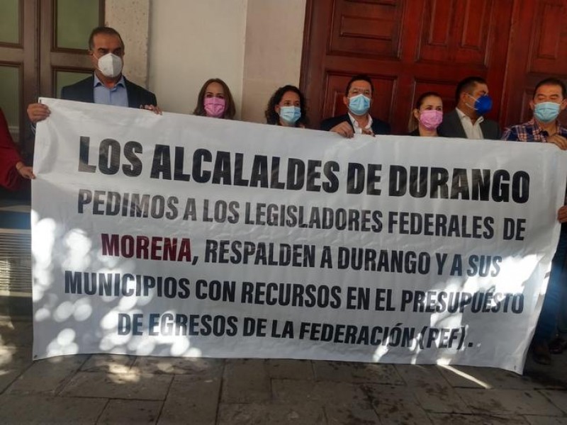 Opiniones divididas en el Congreso Estatal tras manifestación de alcaldes