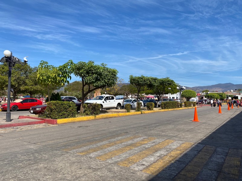Bajas ventas en  nueva sede de feria de Chiapa