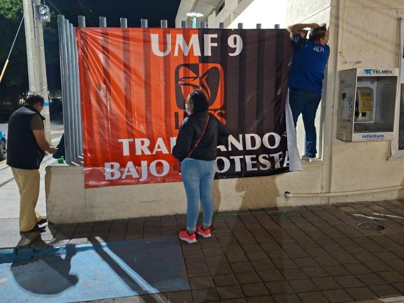 Empresarios que pagan cuotas al IMSS reconocen su mal servicio