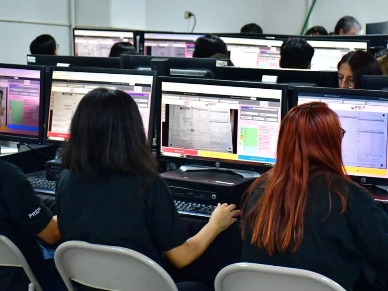 OPLE Veracruz realiza simulacros del PREP y del SICOM