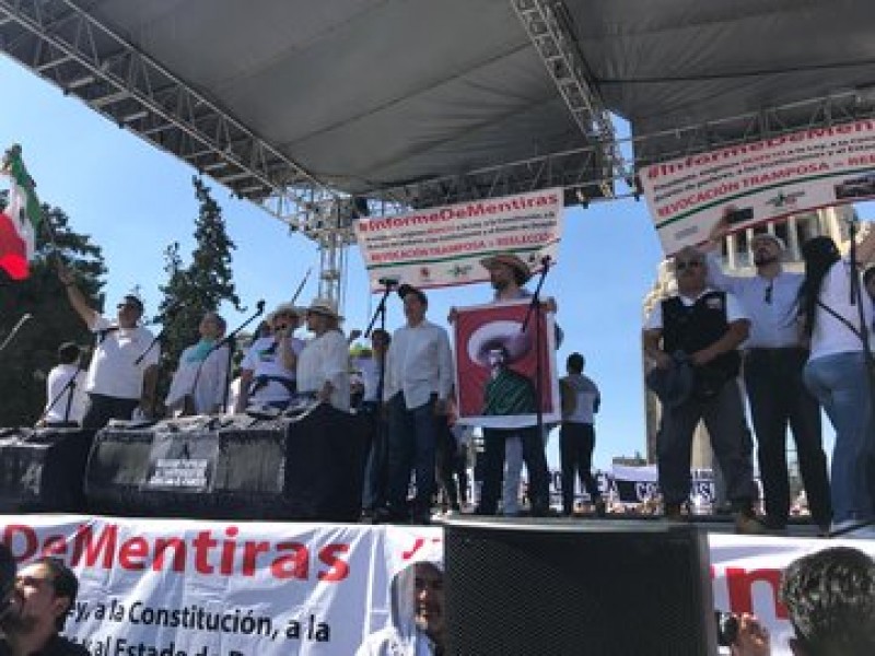 Opositores de AMLO piden corregir ruta