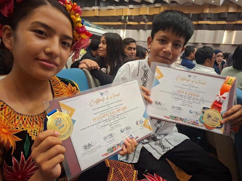¡Orgullo Oaxaqueño! Estudiantes conquistan el oro en competencia internacional de ciencia