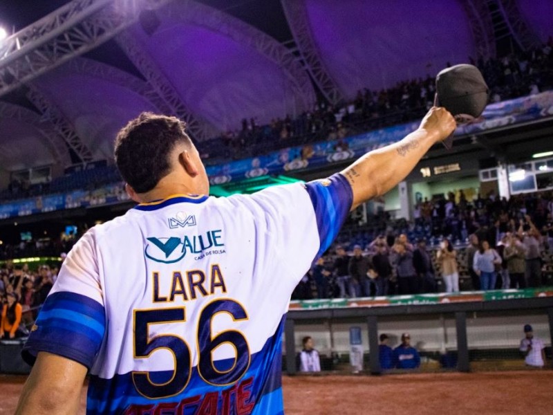 Orlando Lara lanza juego sin hit con Charros