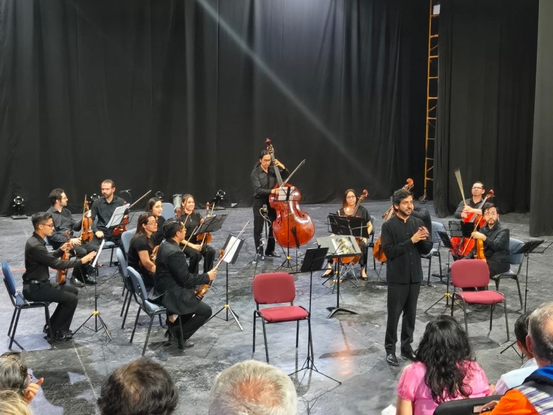 Orquesta de Cámara en la Galería Libertad