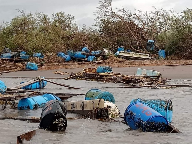 Ostioneros y pescadores nayaritas, los más afectados por huracán Roslyn