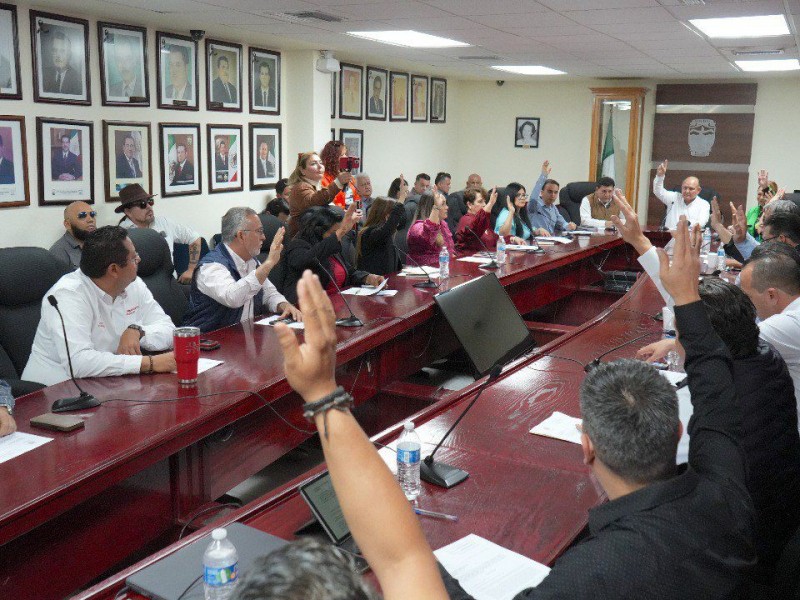 Otorga Cabildo licencia a Presidente Municipal