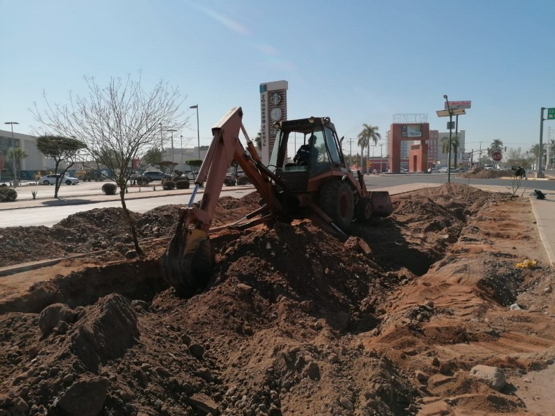 ¡Otra vez! remodelan la entrada norte