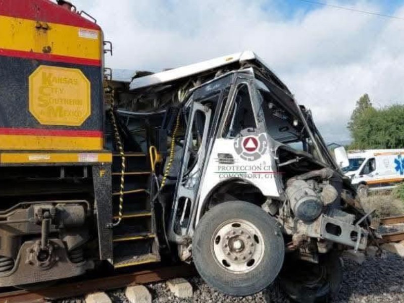 Otro accidente con el tren en Guanajuato dejo seis muertos y lesionados