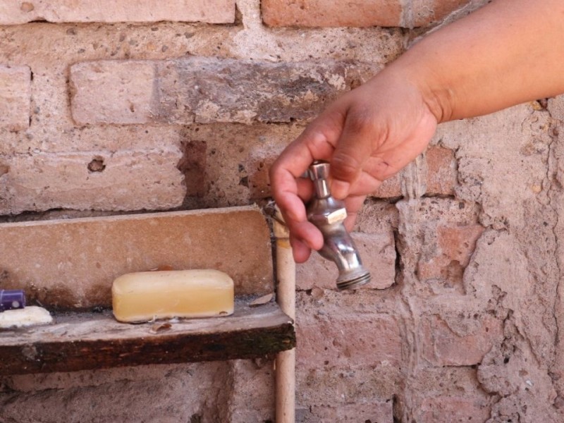 Otro dolor de cabeza: más colonias sin agua