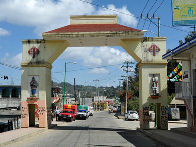 Oxchuc entre balazos por conflictos con presidente concejal