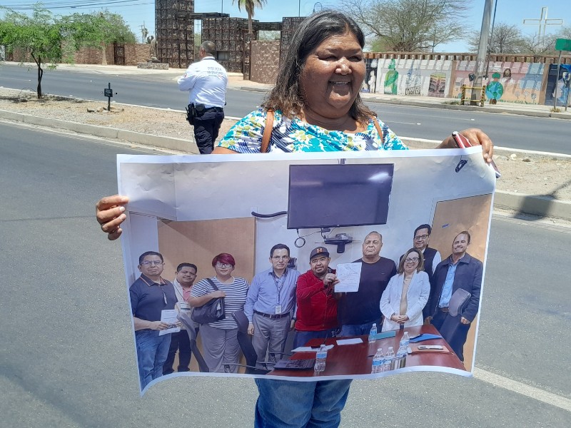 Pacientes renales del HGE cierran bulevar Colosio