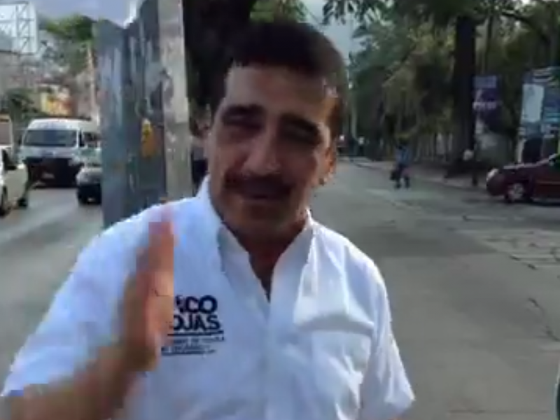 Paco Rojas recorre calles de Tuxtla