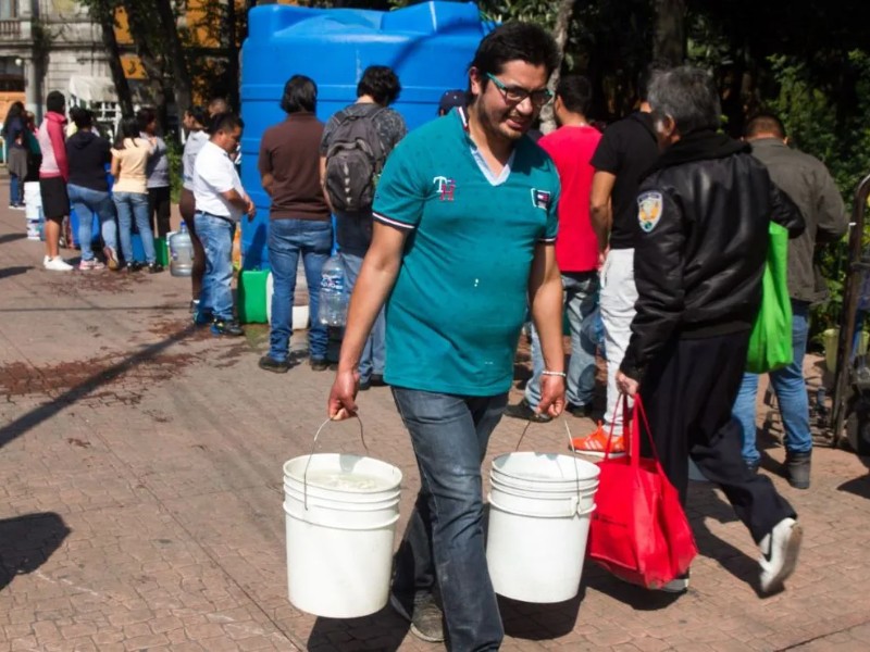 Padecen de agua potable 52 colonias en Tlaquepaque y Tonalá