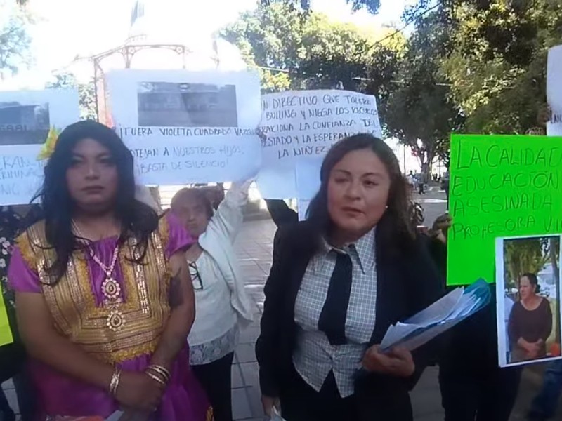 Padres de familia denuncian discriminación y violencia en secundaria de Cuilápam