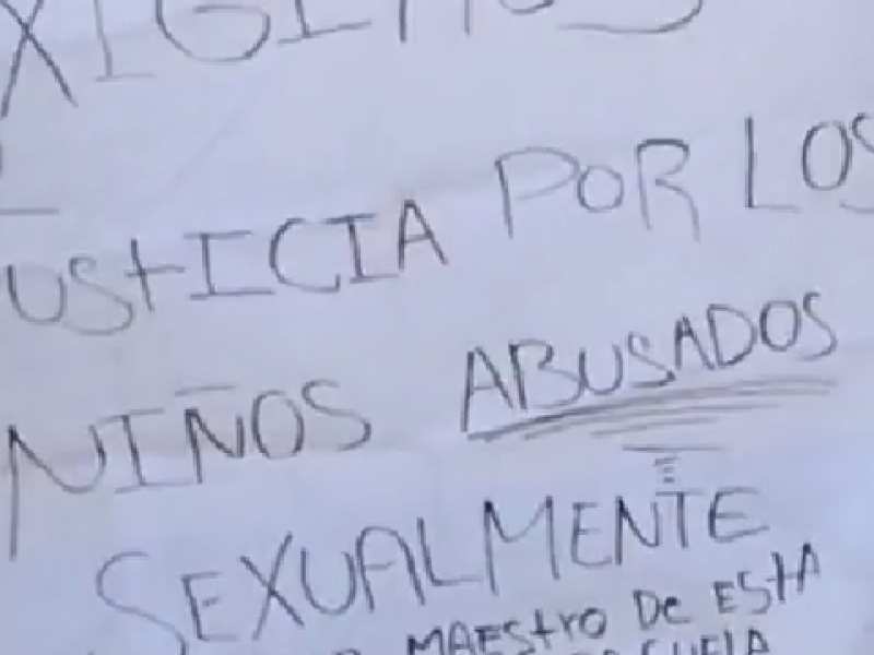 Padres de familia denuncian presunta violación