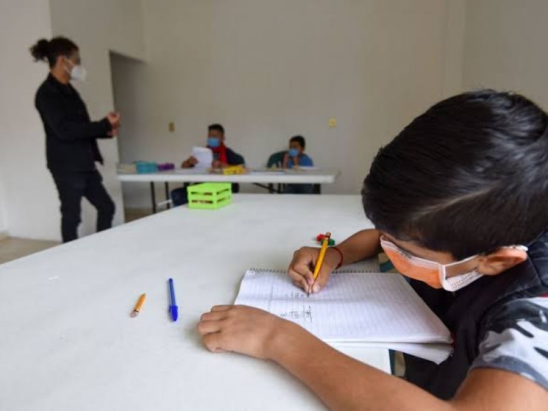 Padres de familia insisten en no regresar a clases presenciales