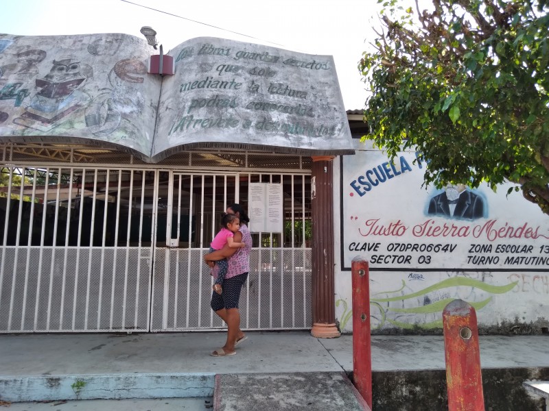 Padres de familia piden autoridades educativas verifique a escuela JustoSierra