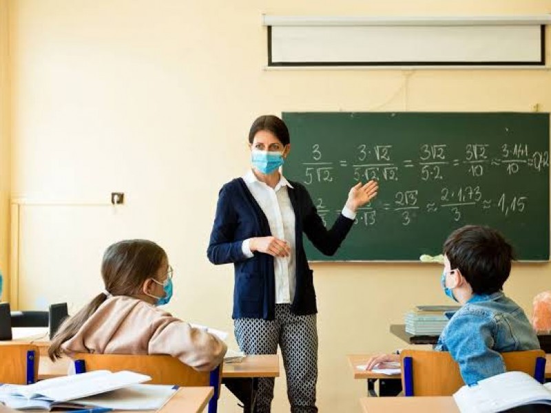 Padres de familia preocupados por el regreso a clases presenciales