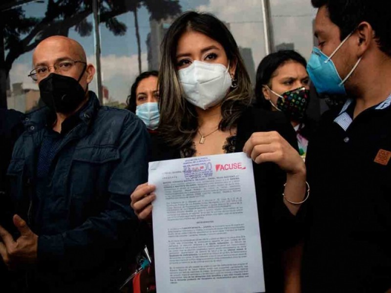 Padres de niños con cáncer piden destitución de Rosario Ibarra