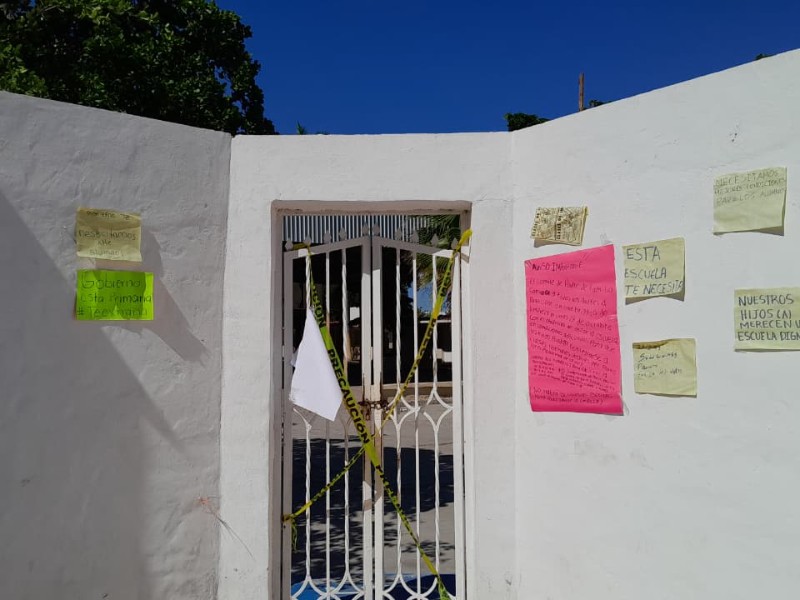 Padres de primaria Quetzalcóatl podrían radicalizar acciones ante incumplimiento de ISIFE Padres de primaria Quetzalcóatl podrían radicalizar acciones ante incumplimiento de ISIFE