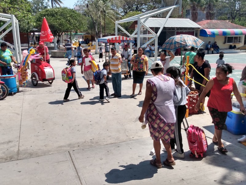 Padres y profesores se coordinan para la seguridad de alumnos