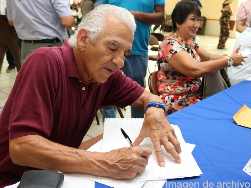 Pagarán bono a jubilados de la SEP