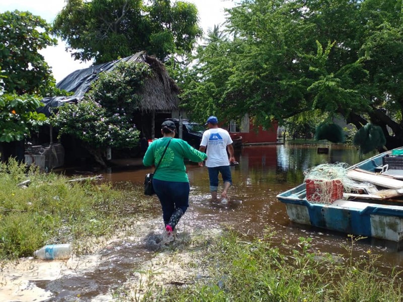 Palmar de Cuatla nuevamente bajo el agua