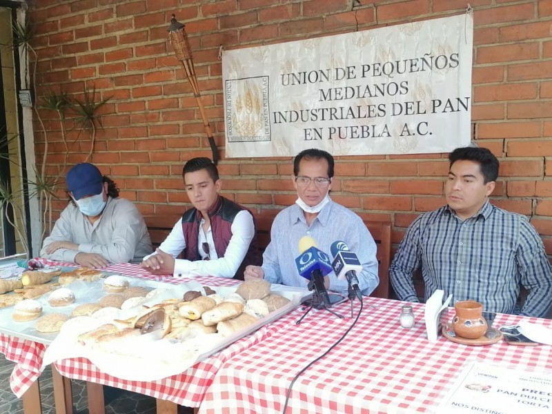 Panaderos mantienen precios del pan en Puebla