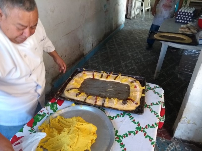 Panaderos se alistan para día de Reyes