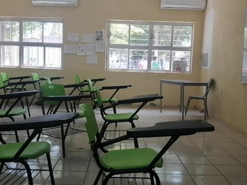 Pandemia dejó rezago en capacitación de docentes: Patronato de Educación