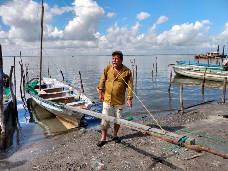 Pandemia recrudece crisis, pescadores abandonan sus comunidades
