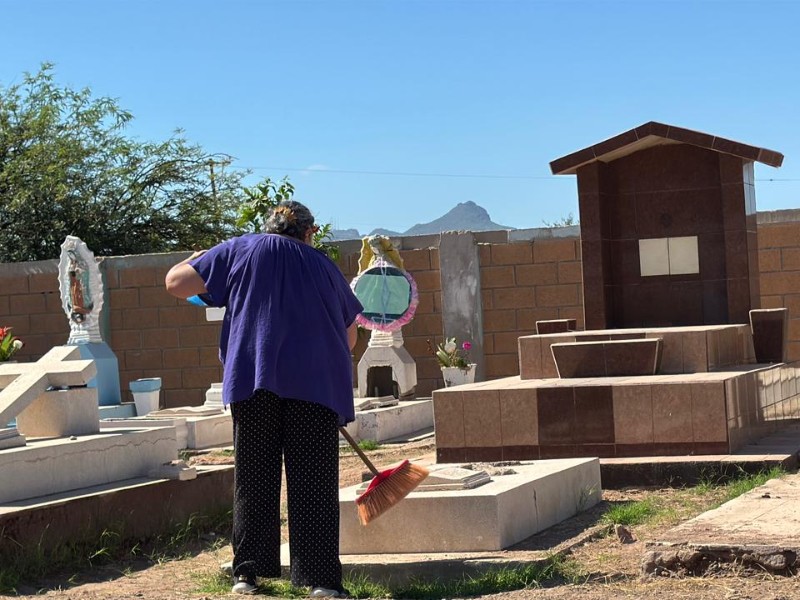 Panteón de Empalme listo para recibir a deudos Panteón de Empalme listo para recibir a deudos