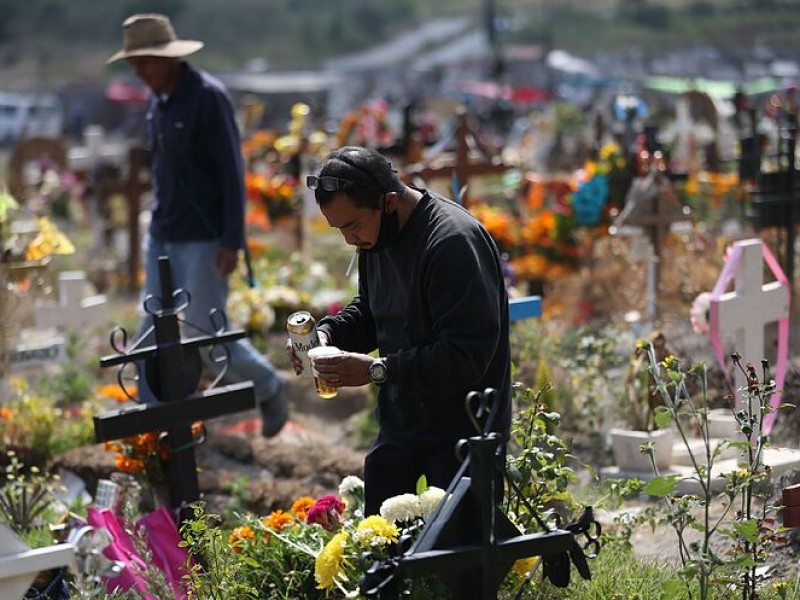 Panteones de la CDMX abrirán el Día de Muertos