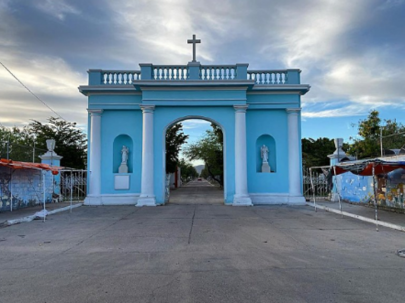 Panteones estarán cerrados el Día de Muertos