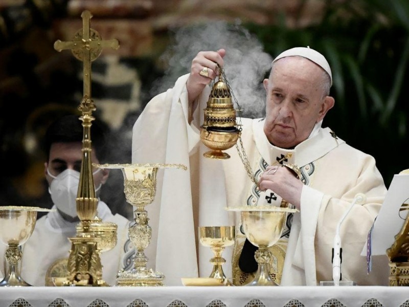 Papa Francisco pide en Pascua compartir vacunas con países pobres