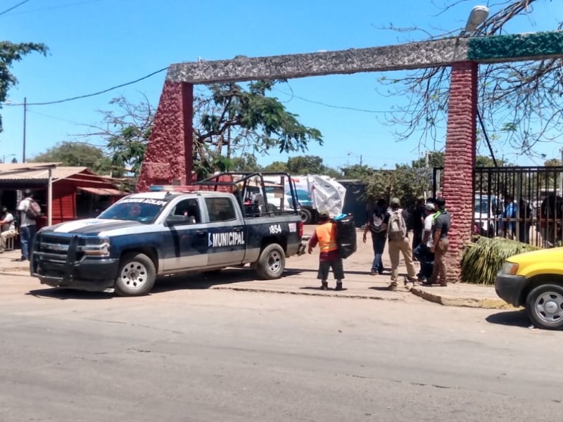 Paran labores trabajadores de Aseo y limpia en Mazatlán