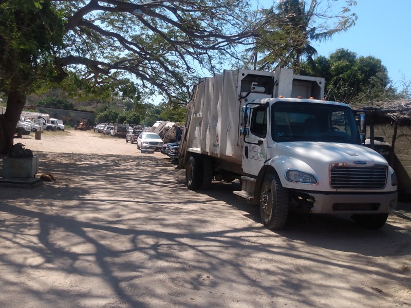 Paran labores sindicalizados del área de limpia en Salina Cruz