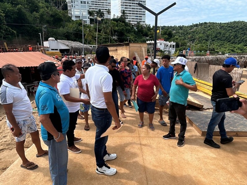 Paran obras del muelle de Puerto Marqués, Acapulco