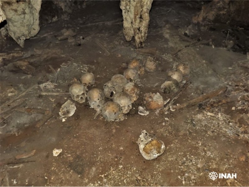 Pared de cráneos en Comalapa, se trata de ritual prehispánico