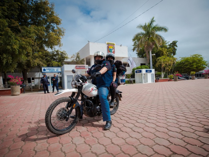 Pareja Guasavense sale en moto rumbo a La Patagonia