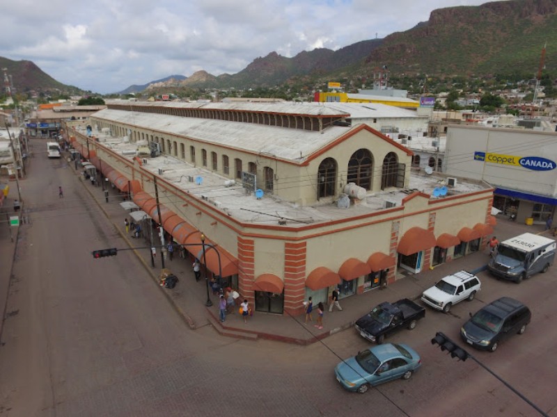 Pareja guaymense es localizada en Mercado Municipal