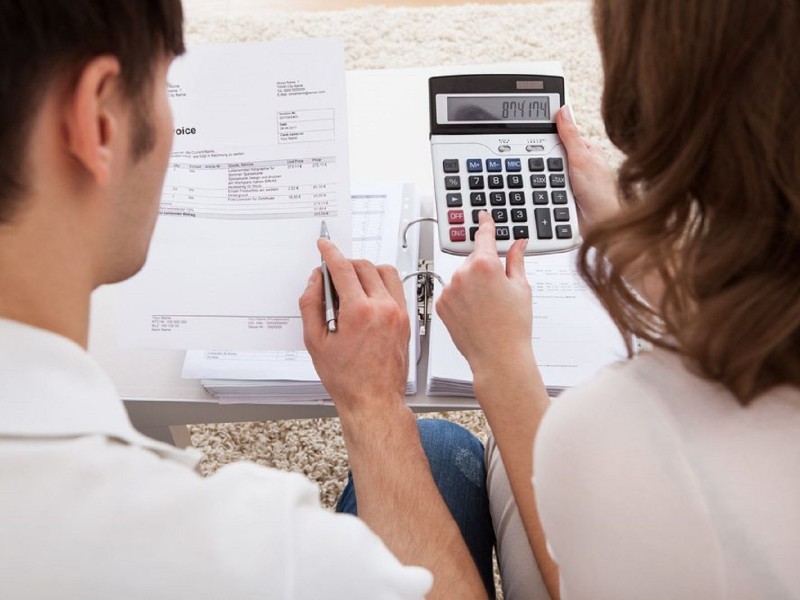 Parejas que perduran, por comunicación y salud financiera