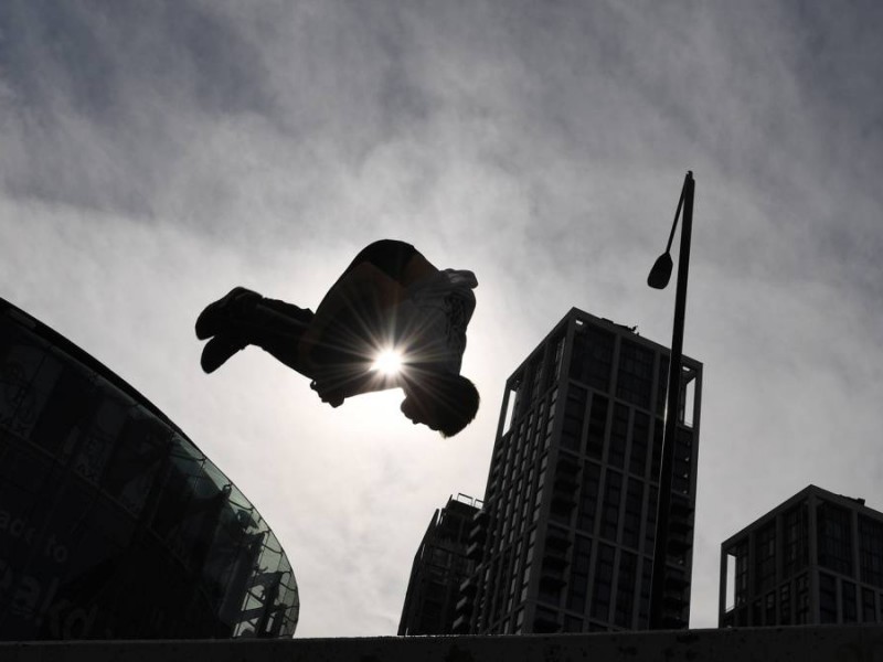 Parkour un deporte urbano que ayuda a los jóvenes